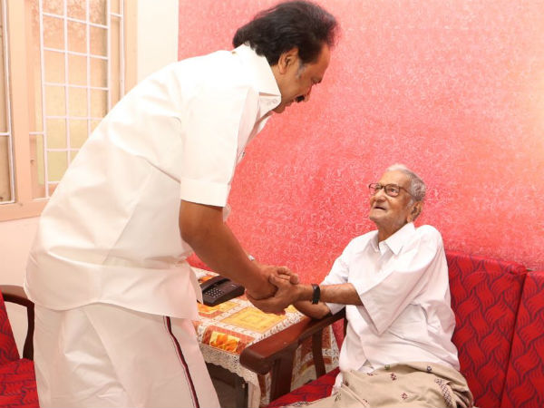தகைசால் தமிழர் திரு. சங்கரய்யாவுக்கு கௌரவ டாக்டர் பட்டம் வழங்க ஆவண செய்யப்படும் – முதல்வர் ஸ்டாலின் அறிவிப்பு..!!