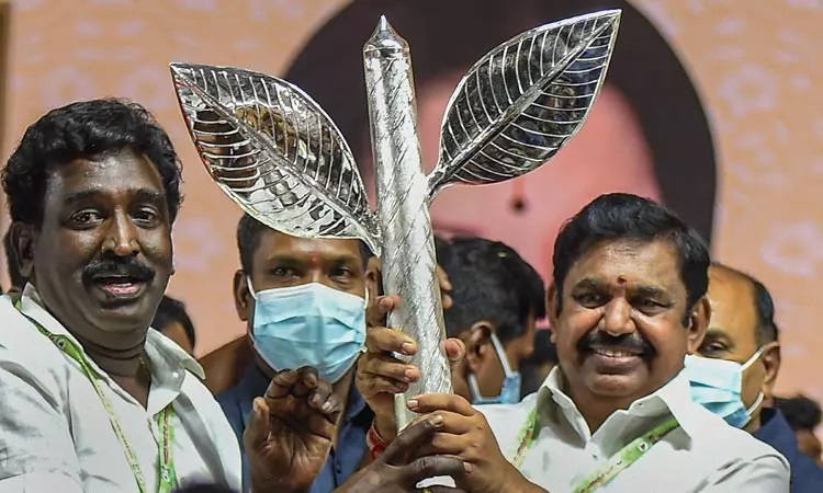 2.44 கோடி பேர் இருக்காங்க… திமுக இனி ஜெயிக்கவே முடியாது… அதிமுக ஆட்டம் ஆரம்பம்!!