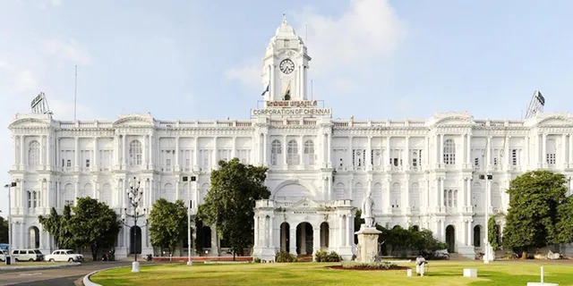 இனி ரோட்டுக்கடை வியாபாரிகளுக்கும் வரி கட்டாயம்…. சென்னை மாநகராட்சி அதிரடி…!!