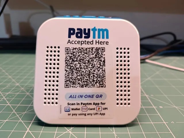 Paytm-க்கு போட்டியாக களமிறங்கிய ஜியோ பாக்ஸ்…. ரிலையன்ஸ் நிறுவனம் அறிமுகம்…!!