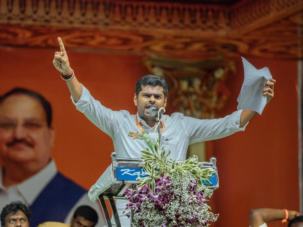அய்யோ…! என்னை ரொம்ப நம்புறாங்களே… பயத்தில் இருக்கும் அண்ணாமலை!!
