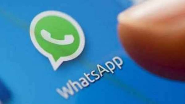 மக்களே உஷார்!! Whatsapp டிபி-யில் உங்க போட்டோவா….? 900 பெண்களின் புகைப்படங்கள் திருடிய இளைஞர்…..!!