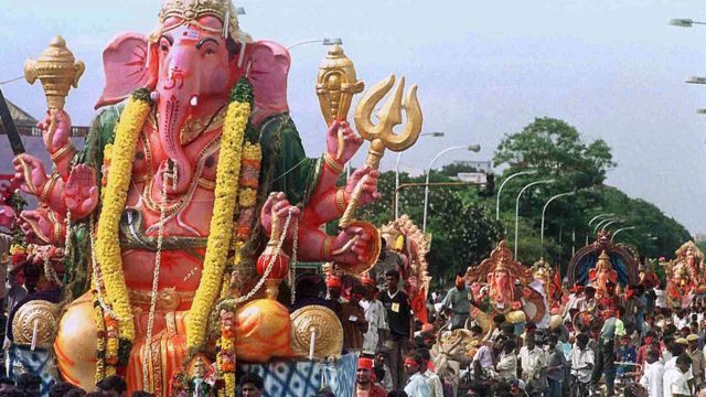 தமிழகத்தில் விநாயகர் சதுர்த்தி ஊர்வலம்… புதிய கட்டுப்பாடுகளுடன் வெளியான உத்தரவு…!!!