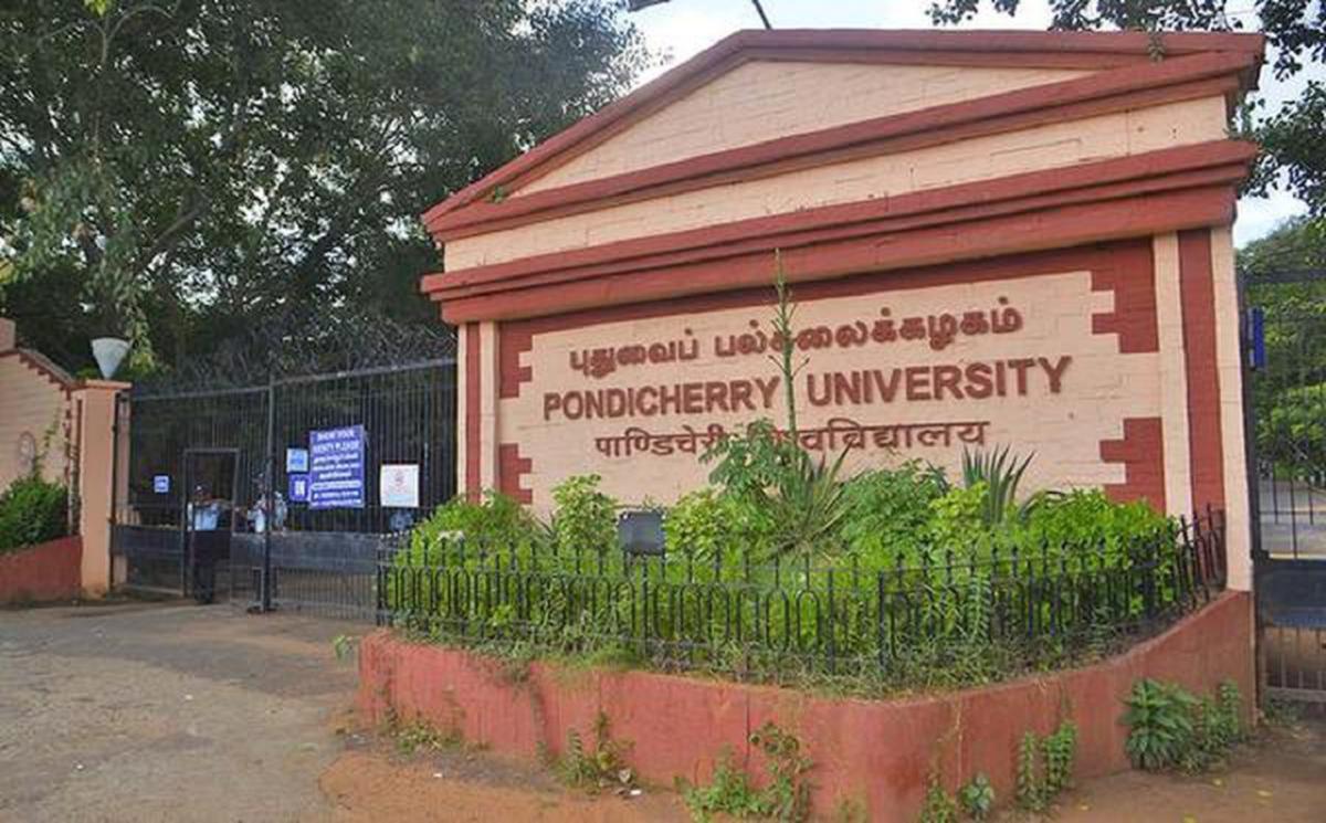 ITI, Diploma, Degree முடித்தவர்களுக்கு…. புதுச்சேரி பல்கலைக்கழகத்தில் வேலை… உடனே அப்ளை பண்ணுங்க….!!!!