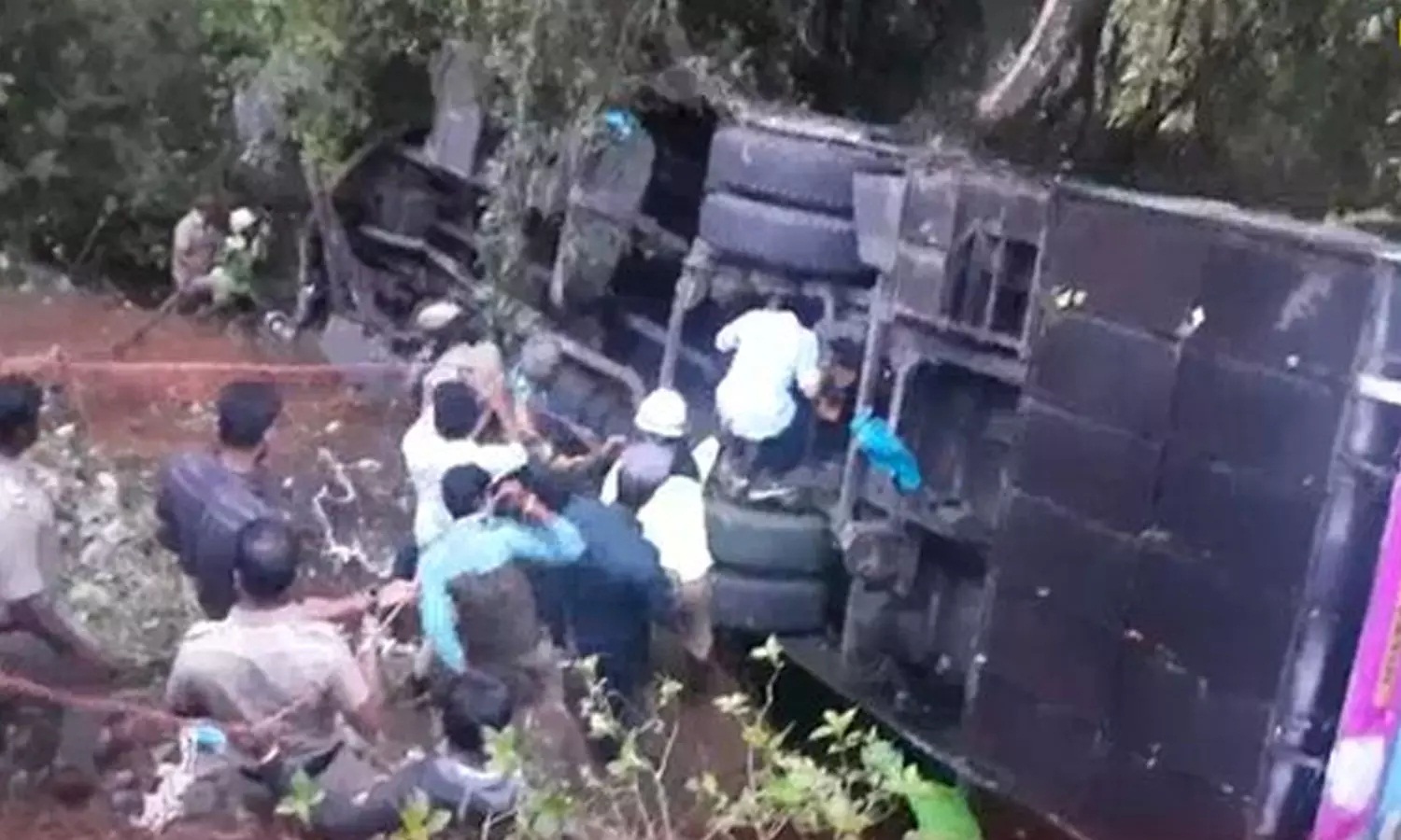 #CoonoorAccident: குன்னூர் விபத்து – உயிரிழப்பு 9ஆக உயர்வு….!!