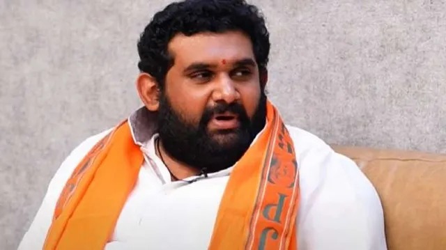 சிறையில் இருக்கும் அமர்பிரசாத் ரெட்டி…. ஐகோர்ட்டில் மனு கொடுத்த மனைவி….!!!