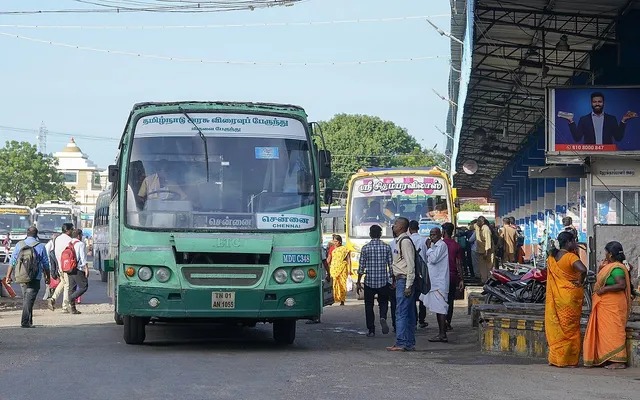 தீபாவளி பண்டிகை… போக்குவரத்துத்துறை இன்று முக்கிய அறிவிப்பு…!!!!