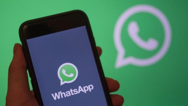 பள்ளி, கல்லூரி மாணவர்களே WhatsAppஐ ஓபன் பண்ணுங்க…. முதல்வர் அறிவிப்பு….!!!