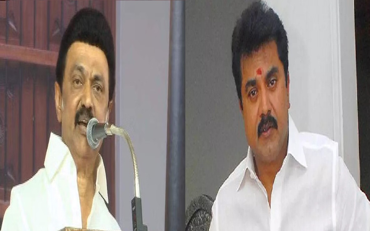 DMK செயல்பாடு எப்படி இருக்கு? வருத்தம் அளிக்குன்னு சொல்லி கிளம்பிய சரத்குமார்..!!