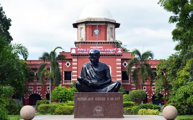 புதிய அறிவிப்பு வரும் வரை பழைய கட்டணமே தொடரும்…. அண்ணா பல்கலைக்கழகம் அறிவிப்பு…!!!