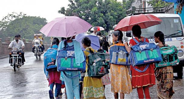 இந்த மாவட்டங்களில் பள்ளிகளுக்கு அரைநாள் விடுமுறை…. வலுக்கும் கோரிக்கை…!!!