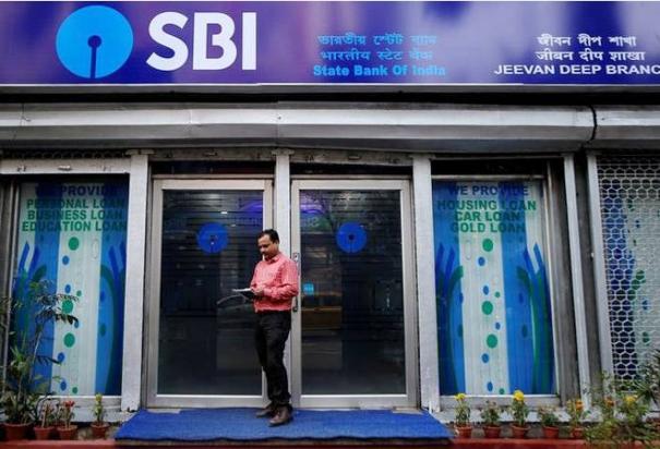 அதிகரிக்கும் EMI….. SBI வங்கியின் நடவடிக்கையால் அதிர்ச்சியில் வாடிக்கையார்கள்…!!