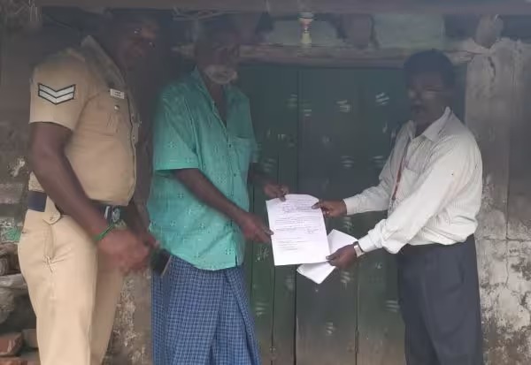 சட்ட விரோதமான செயல்…. 100-க்கும் மேற்பட்ட கடைகளுக்கு சீல்…. போலீசாரின் அதிரடி நடவடிக்கை…!!