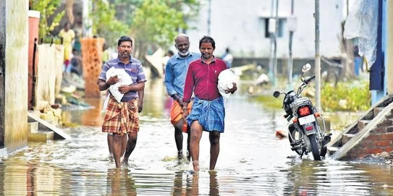 டிமாண்ட் கூடிடுச்சு…. “சுத்தம் செய்ய ரூ7,500+” விரக்தியில் சென்னை மக்கள்…!!