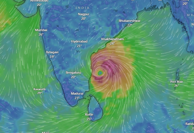 #CycloneMichaung: சென்னையில் இருந்து 130 கி.மீ தொலைவில் புயல்…!!