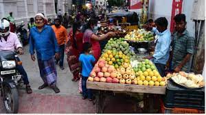 சாலையோர வியாபாரிகளுக்கு சிறப்பு கடன்…. அமைச்சர் சொன்ன சூப்பர் குட் நியூஸ்…!!!