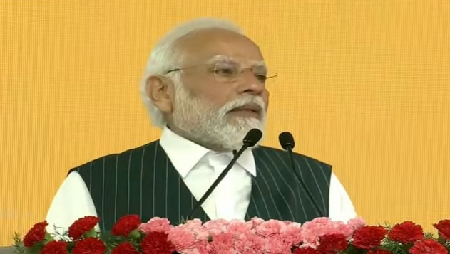 “எனது தமிழ் குடும்பமே”…. புத்தாண்டில் எனது முதல் நிகழ்ச்சி தமிழகத்தில் நடைபெறுவது எனது பாக்கியம்… பெருமையாக பேசிய பிரதமர் மோடி.!!