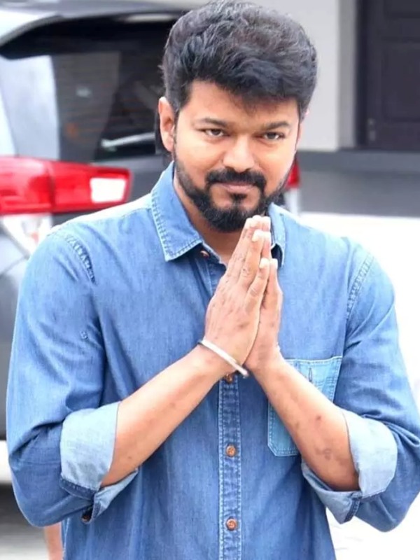 விஜய்யை அரசியலுக்கு வர சொன்னதே நான்தான்…. போட்டுடைத்த முக்கிய பிரபலம்…!!!