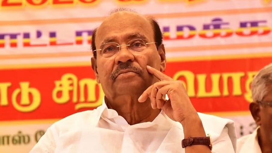 வன்னியர் கூட்டமைப்புகள் அதிமுகவுக்கு ஆதரவு…. பாமக தலையில் விழுந்த இடி..!!!