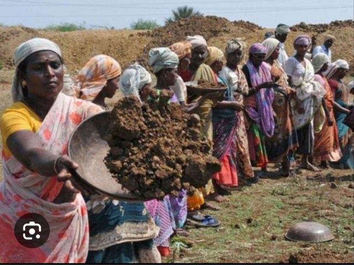 தேசிய ஊரக வேலை நாள் எண்ணிக்கை 150ஆக உயர்த்தப்படும்…. திமுக அதிரடி…!!!