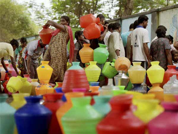 சென்னையில் குடிநீர் தட்டுப்பாடு அபாயம்….. கடும் அதிர்ச்சியில் பொதுமக்கள்….!!