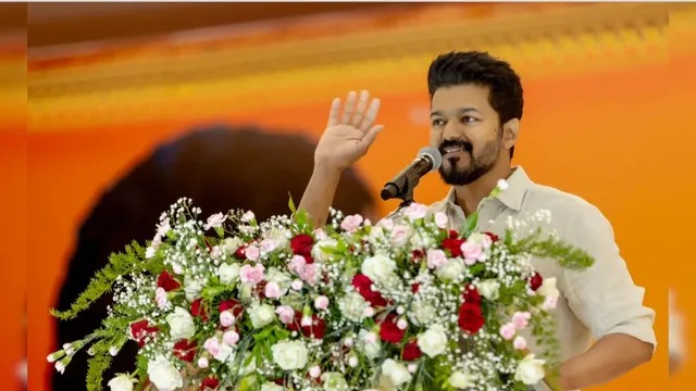 BREAKING: பொதுத்தேர்வு மாணவர்களுக்கு…. நடிகர் விஜய் சூப்பர் அறிவிப்பு…!!!!