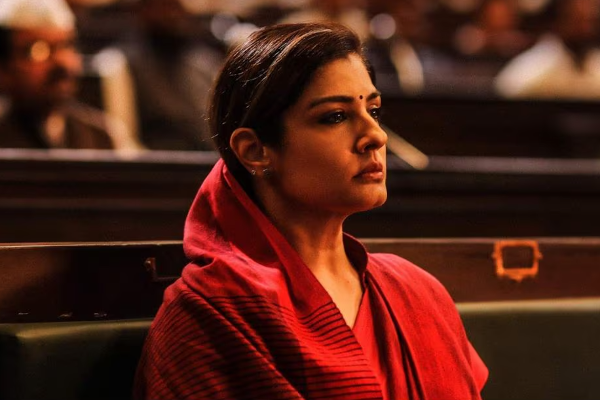 “தயவு செய்து என்னை அடிக்காதீங்க” கத்தி கூச்சலிட்ட பிரபல நடிகை…. வைரலாகும் ஷாக் வீடியோ…!!