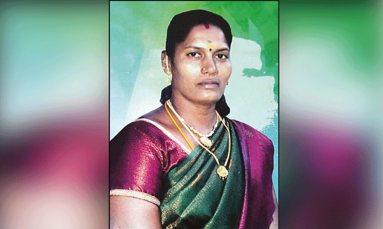 நாத்தனார் மகனுடன் உல்லாசம்… கழுத்து அறுத்து கொடூரமாக கொலை செய்யப்பட்ட பெண்… அதிர்ச்சி சம்பவம்….!!!