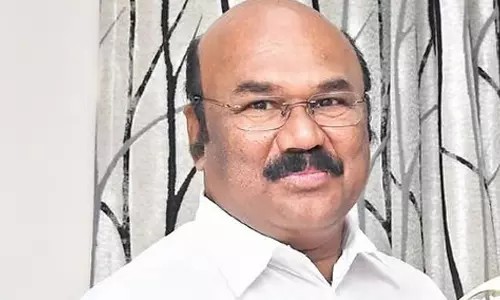 எப்படி சமாளிச்சீங்க ஸ்டாலின்…? நீங்க போகாமலேயே சமாளிச்ச மாதிரிதான் மோடி ஜி… ஜெயக்குமார் செம கலாய்…!!