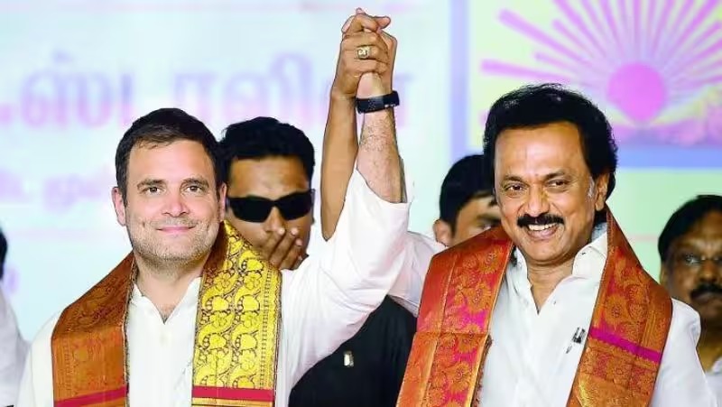 Exit Poll: தமிழ்நாட்டில் திமுக-காங்கிரஸ் கூட்டணிக்கு அமோக வெற்றி…. மண்ணை கவ்வும் பாஜக…!!
