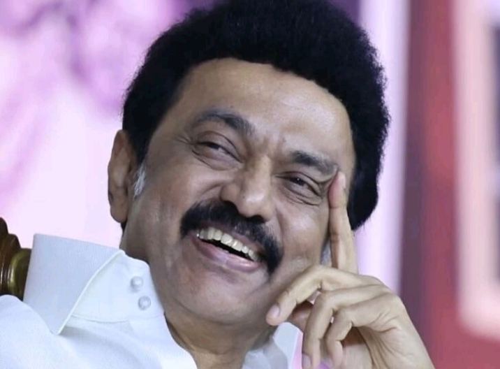40 தொகுதிகளிலும் முன்னிலை… தொடர் வெற்றியால் புதிய வரலாறு படைத்த திமுக… குஷியில் தொண்டர்கள்…!!!