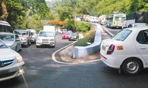 சுற்றுலா பயணிகள் கவனத்திற்கு… இ-பாஸ் நடைமுறை மேலும் நீட்டிப்பு…!!
