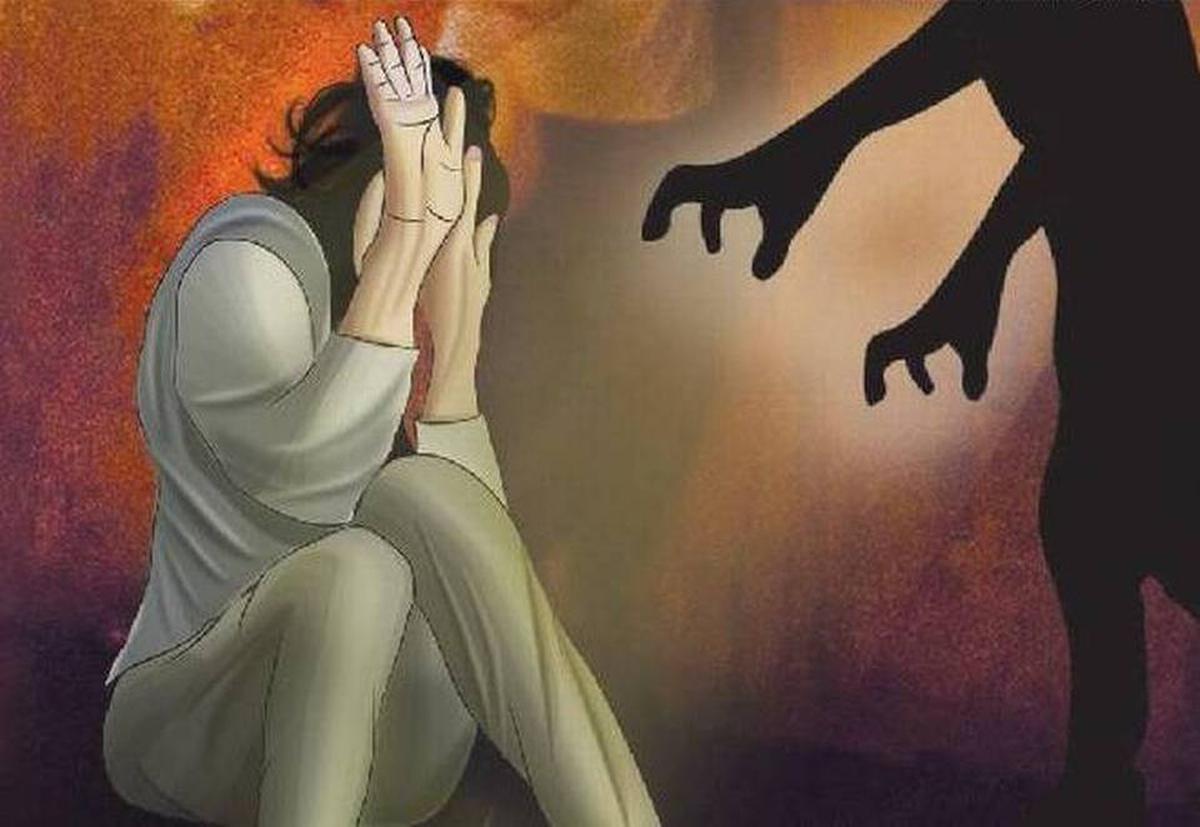 8 வயது சிறுமிக்கு பாலியல் தொல்லை…. மீன் வியாபாரி கைது…. அதிர்ச்சியில் பெற்றோர்….!!!!