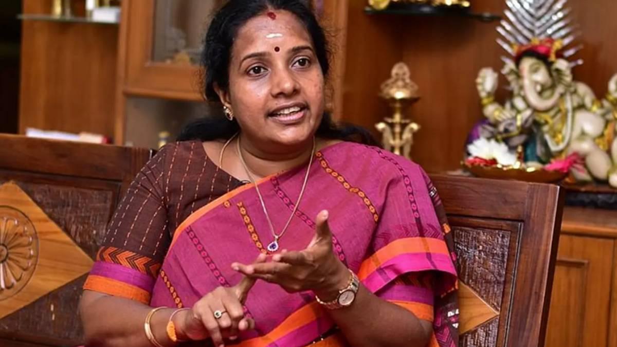 தமிழகம் என பட்ஜெட்டில்  கூறுவதா முக்கியம்?… வானதி சீனிவாசன்….!!!