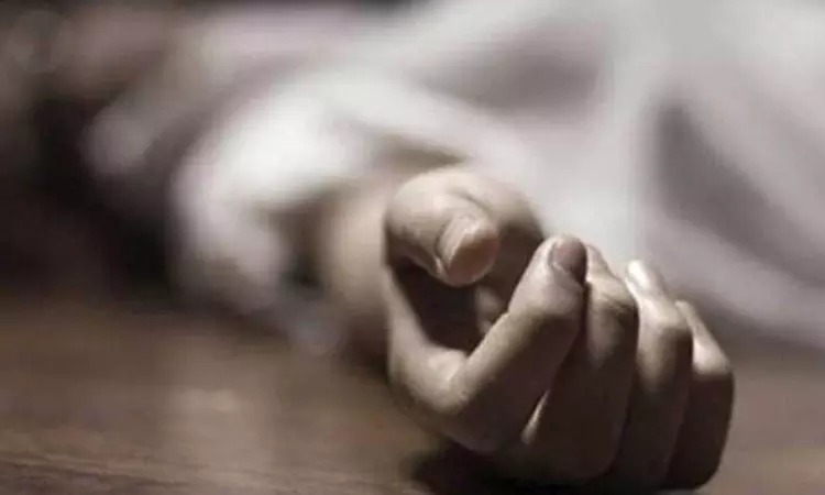 பால்கனி இடிந்து விழுந்து உயிரிழந்த முதியவர்…. சென்னையில் சோக சம்பவம்…!!