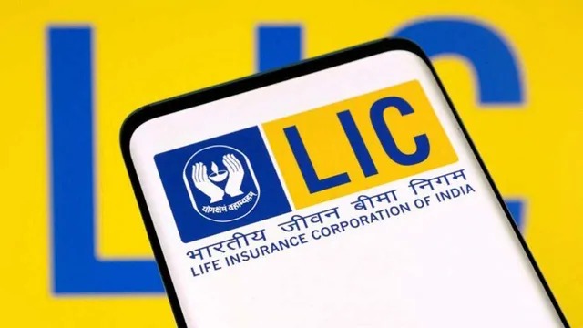 டிகிரி முடித்தவர்களுக்கு… மாதம் ரூ.30,000 சம்பளத்தில்…. LIC ஆணையத்தில் வேலை…!!!