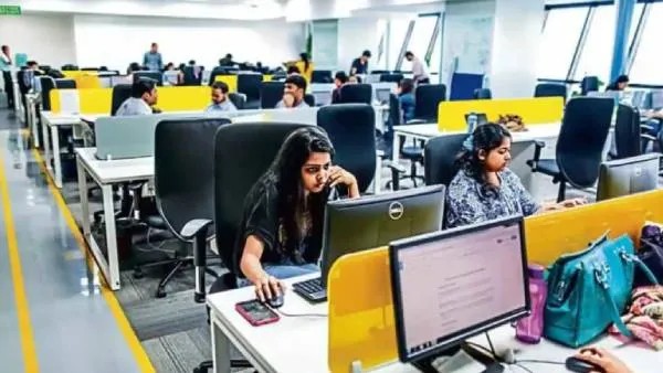 புதிதாக வேலையில் சேர்வோருக்கு பணமழை…. பட்ஜெட்டில் வெளியான சூப்பர் அறிவிப்பு…!!!
