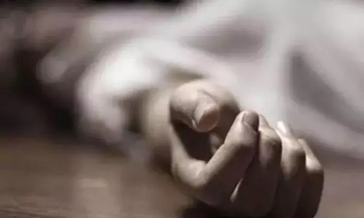 மாணவி வீடியோவை வெளியிட்ட மாணவன்… எச்சரித்த ஆசிரியர்.. இறுதியில் நடந்த சோகம்…!!!