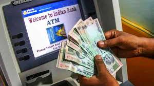 ATM அட்டையை பயன்படுத்தாமலேயே பணம் எடுக்கலாம்…. எப்படி தெரியுமா…? இதோ எளிதான வழி…!!