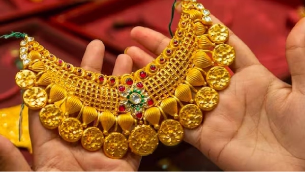 BREAKING: பட்ஜெட் எதிரொலி… தங்கம் விலை ரூ.2,080 குறைந்தது…. குட் நியூஸ்…!!!