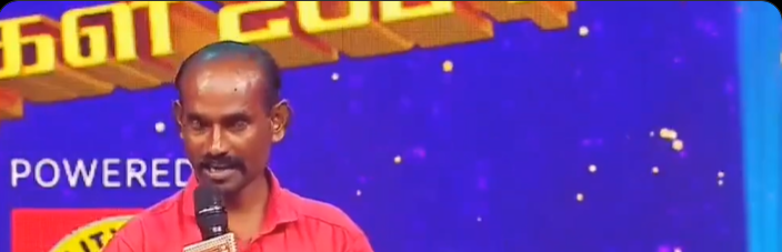பிறப்பு சான்றிதழ் எனக்கு இல்லை…. “அனைவரையும் கண் கலங்க வைத்த அந்த ஒரு பரிசு” வைரலாகும் வீடியோ…!!