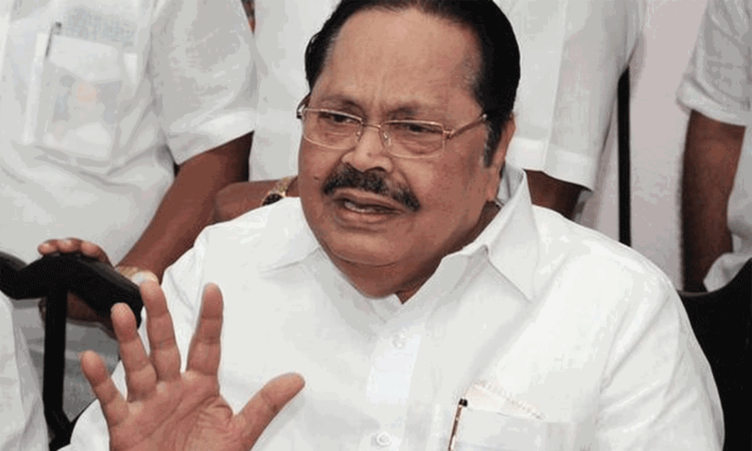 “பலர் கண்ணீர் கடலில் மிதக்கிறார்கள்”….. மத்திய அரசுக்கு இருப்பது இதயமா இல்லை கல்லா…? அமைச்சர் துரைமுருகன் ஆதங்கம்….!!!