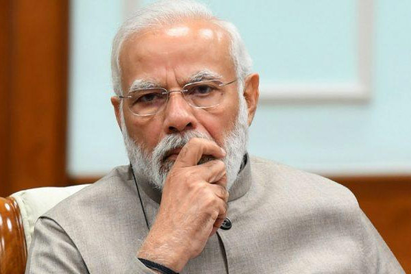 இனி பெண்கள் வீட்டில் இருந்தே புகார் கொடுக்கலாம்…. எப்படி தெரியுமா….? பிரதமர் மோடி அறிவிப்பு…!!