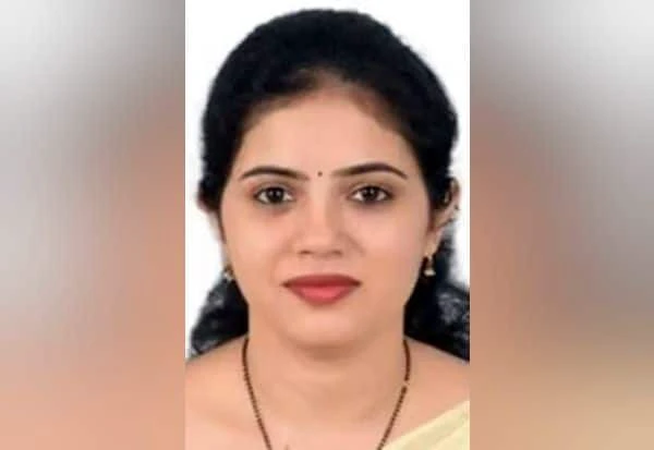 கல்லீரல் தானம் செய்த பெண் திடீர் மரணம்… காரணம் என்ன…? சோகத்தில் குடும்பத்தினர்…!