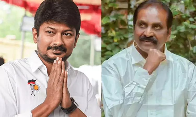 “உங்கள் அன்னையைப் போலவே நானும் மகிழ்கிறேன்”… உதயநிதியால் நெகிழ்ந்து போன கவிஞர் வைரமுத்து…!!!