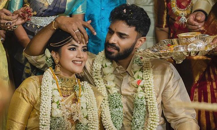 பிரபல நடிகை மேகா ஆகாஷுக்கு டும் டும் டும்…. குவியும் வாழ்த்துக்கள்….!!