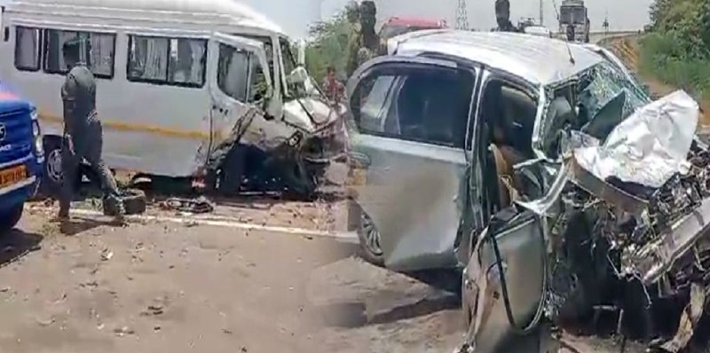 Breaking: தமிழகத்தில் அதிர்ச்சி… பயங்கர விபத்தில் 2 சிறுமிகள் உட்பட 4 பேர் துடிதுடித்து பலி…!!!