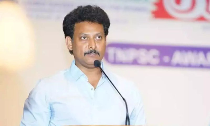 அரசு பள்ளியில் வெடித்த சர்ச்சை… “இது தமிழ்நாட்டுக்கே மிகப்பெரிய பாடம்”…. அமைச்சர் அன்பில் மகேஷ் பரபரப்பு பேட்டி…!!