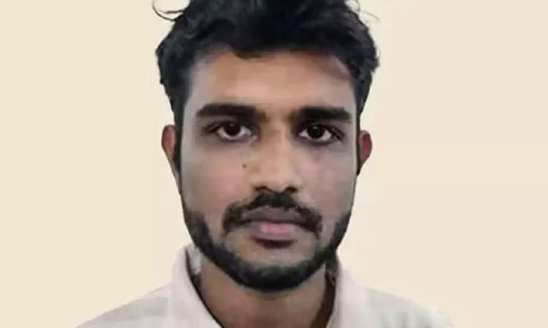 “நிர்வாண படம்”… 3 வருடங்களாக மிரட்டி சிறுமிக்கு நேர்ந்த கொடுரம்… டியூசன் ஆசிரியரை தட்டி தூக்கிய போலீஸ்…!!!