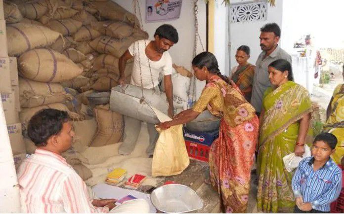 தமிழகத்தில் இன்று ரேஷன் கடைகளுக்கு விடுமுறை… வெளியான முக்கிய தகவல்….!!!